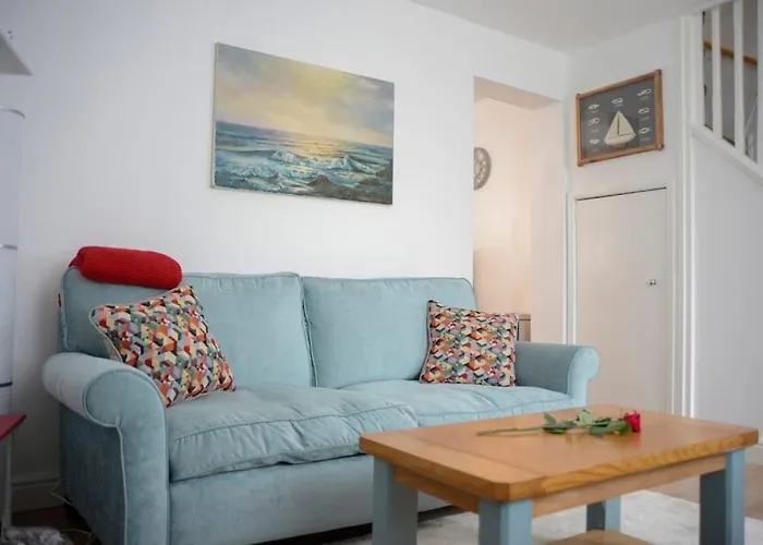 Jewel Pier *2 Bed House* Deal